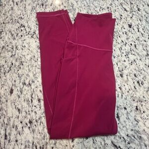 Align High-Rise Pant with Pockets 25" in Pomegranate size 6